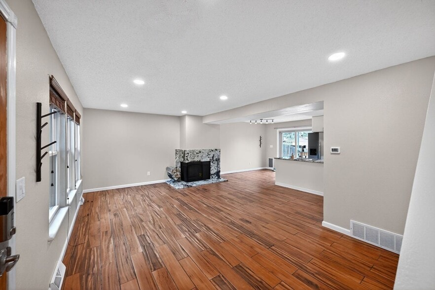 Building Photo - 3766 S Granby Way