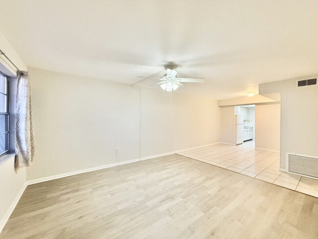 Building Photo - 911 Washington Ave SW