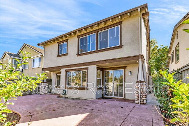 Building Photo - 1162 Waverly Cir