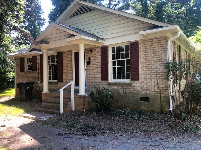 Primary Photo - 3024-3026 Amity Garden Duplex