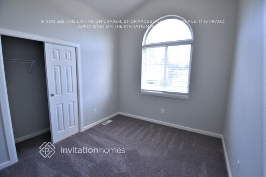 Building Photo - 3305 Davis Ct NE