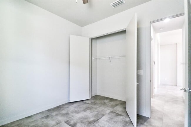 Building Photo - 5206 Fern Row Ln