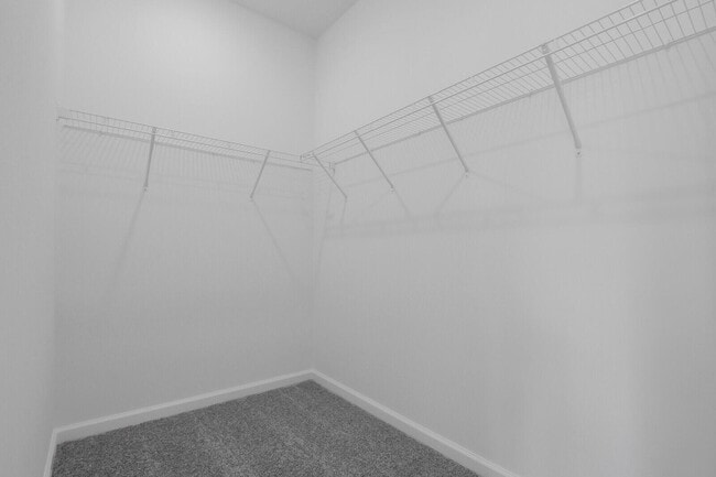 Building Photo - 2880 SE Federal Hwy