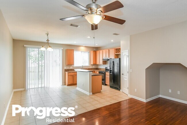 Building Photo - 2326 Sunset Bluff Dr