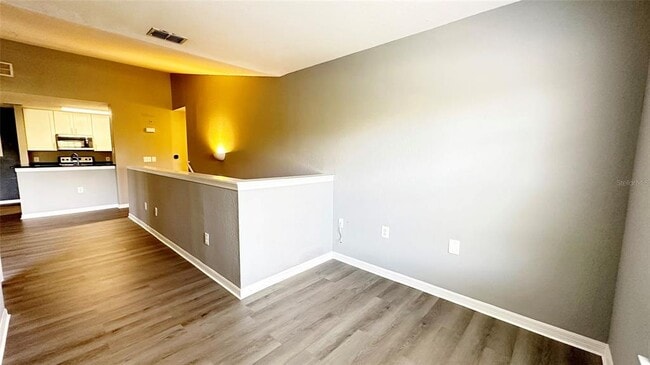 Building Photo - 7417 Vista Way