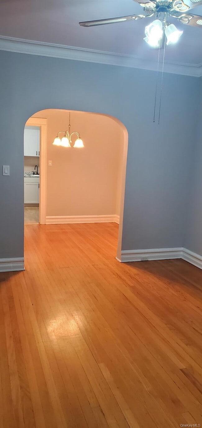 Building Photo - 86-33 76th St