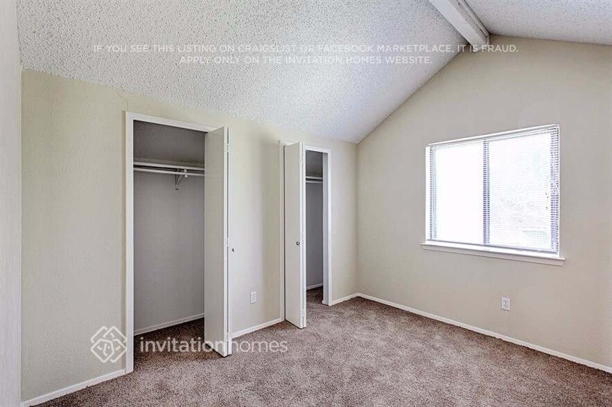 Building Photo - 1716 Delaford Pl