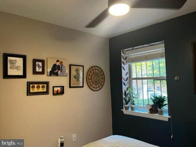 Building Photo - 2655 Birney Pl SE