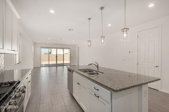 Building Photo - 2503 S 180th Dr