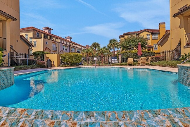 Building Photo - 12 Tassia Ln