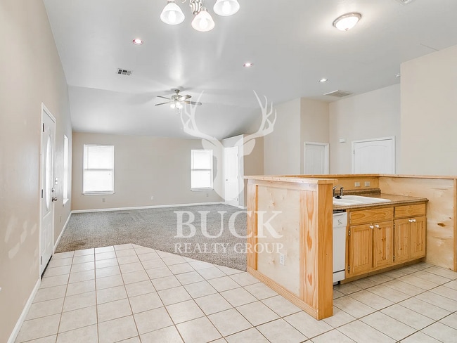 Building Photo - 1201 Stansell Dr
