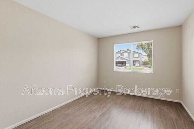 Building Photo - 435 W Corriente Ct