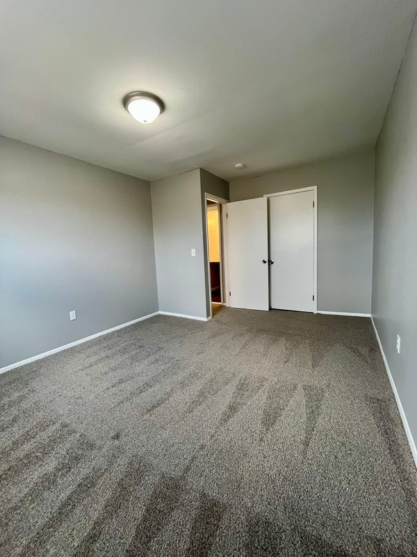 Building Photo - 4245 Quarry Rd