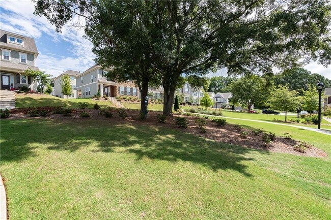 Building Photo - 3363 Park Pointe Cir