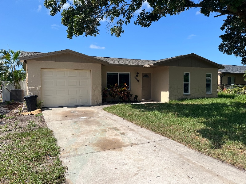 Building Photo - 6250 Cecelia Dr