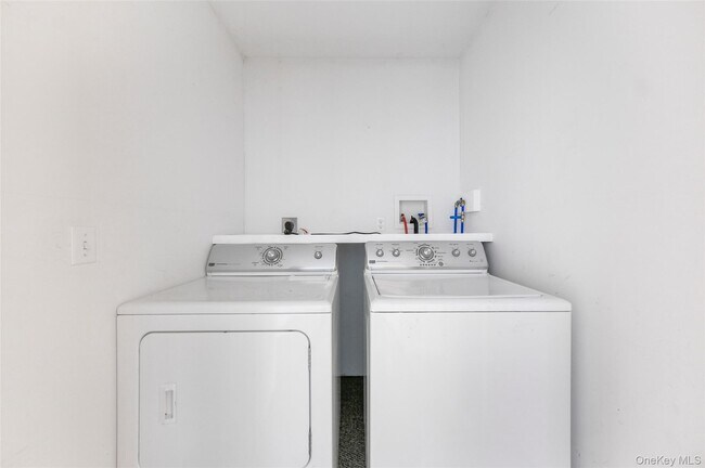 Building Photo - 228 Hawleys Corners Rd