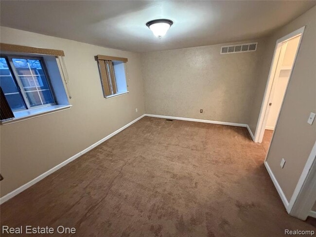 Building Photo - 37035 E Aragona Dr