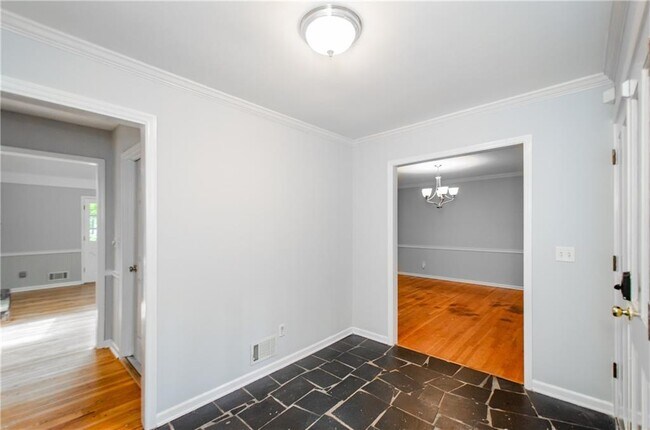 Building Photo - 3579 Midvale Forest Ct