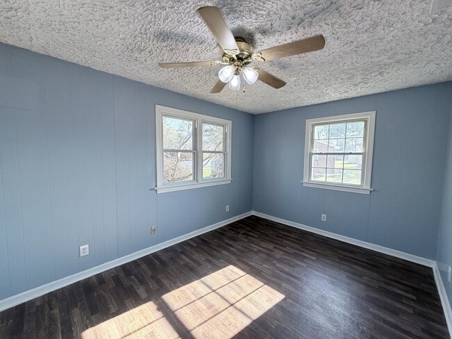 Building Photo - 2404 Pamlico Cir