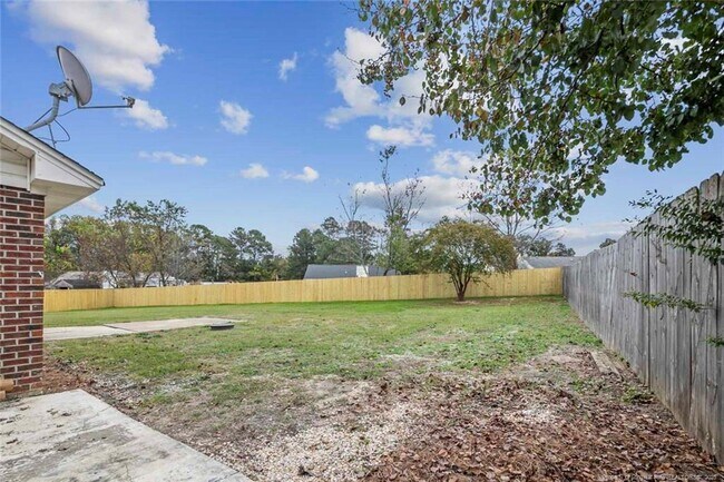 Building Photo - 106 Bluejay Ct