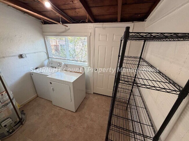 Building Photo - AVAILABLE NOW - Two Blocks From Poly - 2 Bed / 1 Bath