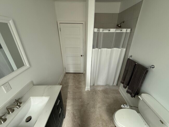 Building Photo - 3350 Jena St