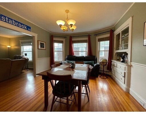 Primary Photo - 86 Howard St