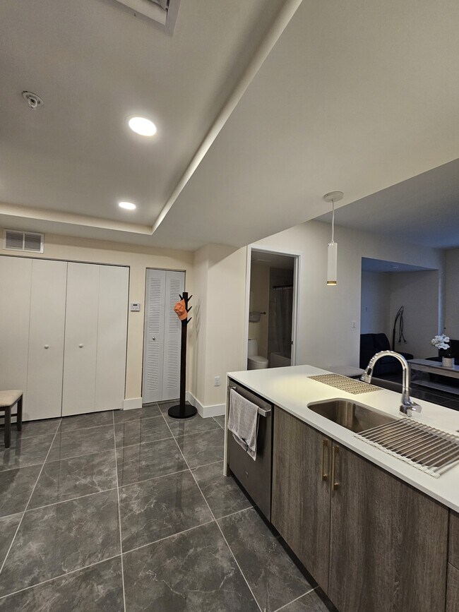 Building Photo - 26589 Rosewood Pointe Dr