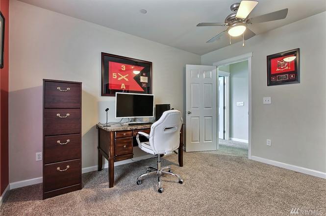 Building Photo - 2811 Martin St