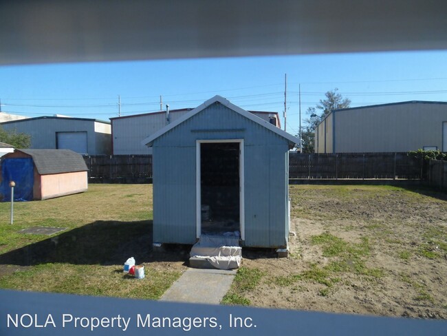 Building Photo - 2 br, 1 bath House - 937 OAK AVE