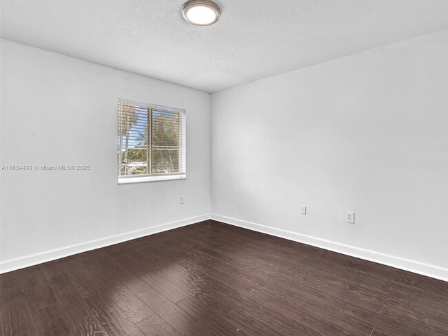 Building Photo - 2771 Treasure Cove Cir