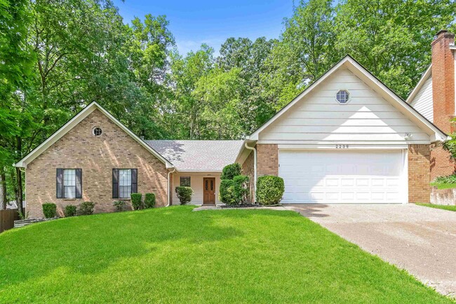 Primary Photo - 2239 Easton Dr
