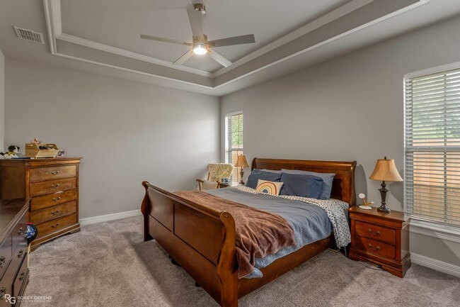 Building Photo - Modern 4BR Home w/ Bonus Room in Dogwood South