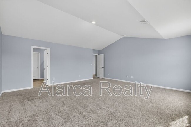 Building Photo - 147 Cherry Birch St