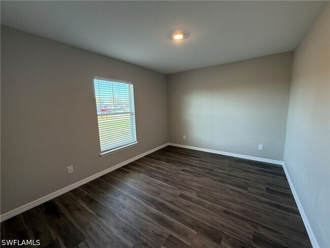 Building Photo - 1723 NW 19th St