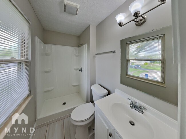 Building Photo - 6576 Canby Pl