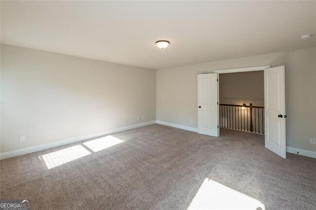 Building Photo - 2766 Hilson Commons