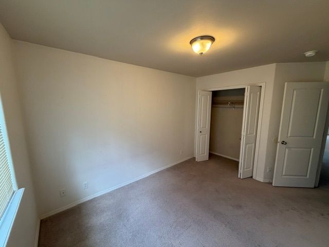Building Photo - 4937 E Portside Ct