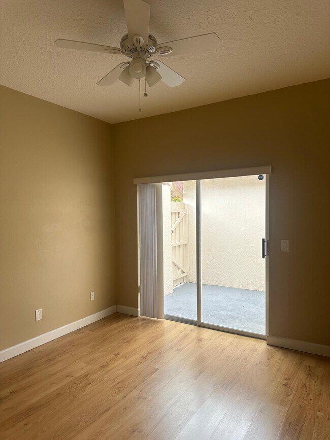 Building Photo - 11294 Papyrus Ln