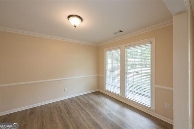 Building Photo - 225 Pebble Trail