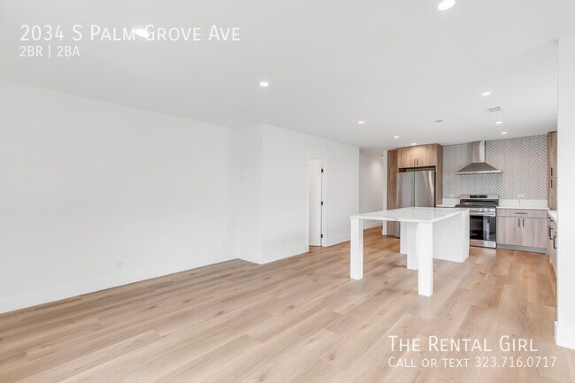 Building Photo - 2034 S Palm Grove Ave