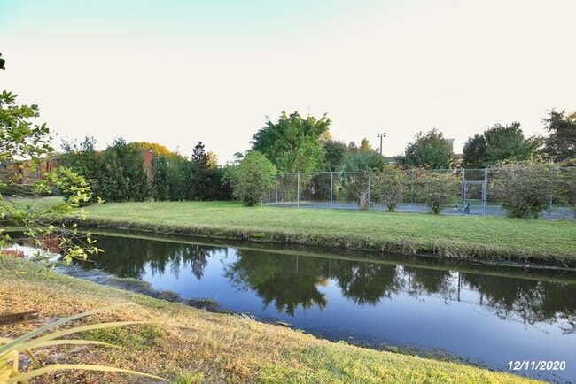 Building Photo - 5848 Windhover Dr