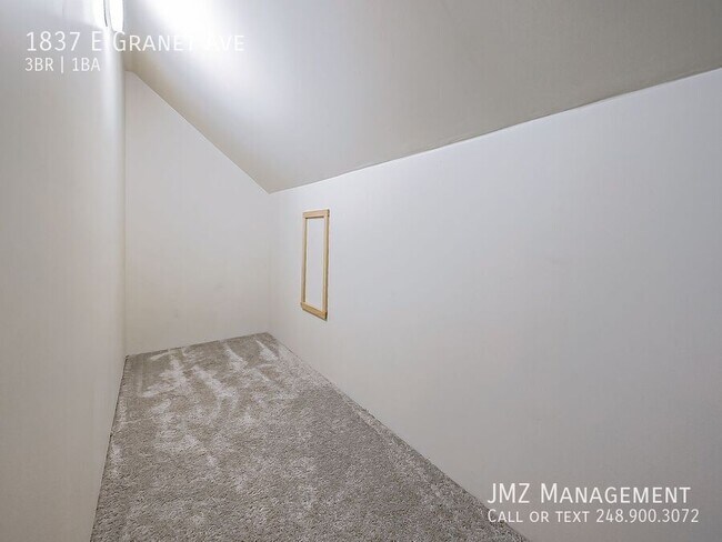 Building Photo - 1837 E Granet Ave