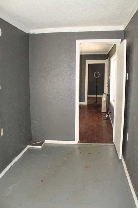 Building Photo - 12 Gold St