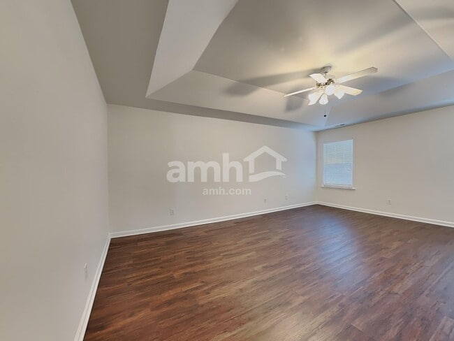 Building Photo - 5716 Keowee Way