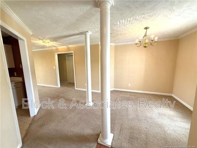 Building Photo - 361 Bubble Creek Ct