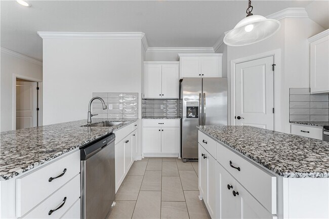 Building Photo - 317 S Nightfall Ave