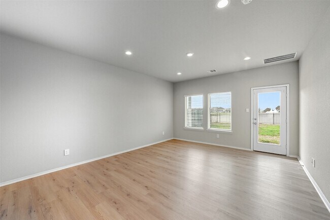Building Photo - 16524 Cascading Pnes Ct