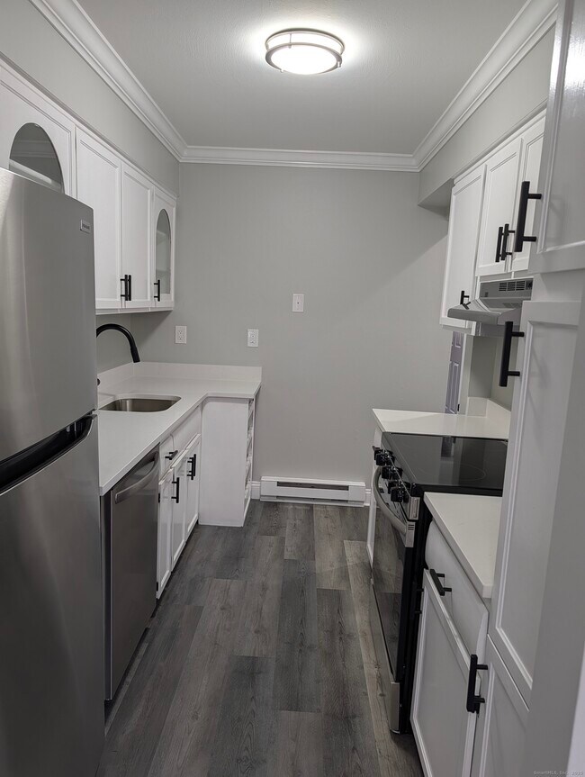 Building Photo - 107 Kennedy Dr