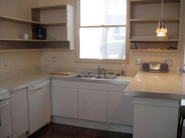 Kitchen 1 - 1948 S Holt Ave